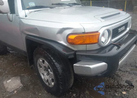 2007 Toyota Fj Cruiser from USA, damaged, VIN JTEBU11F370056509